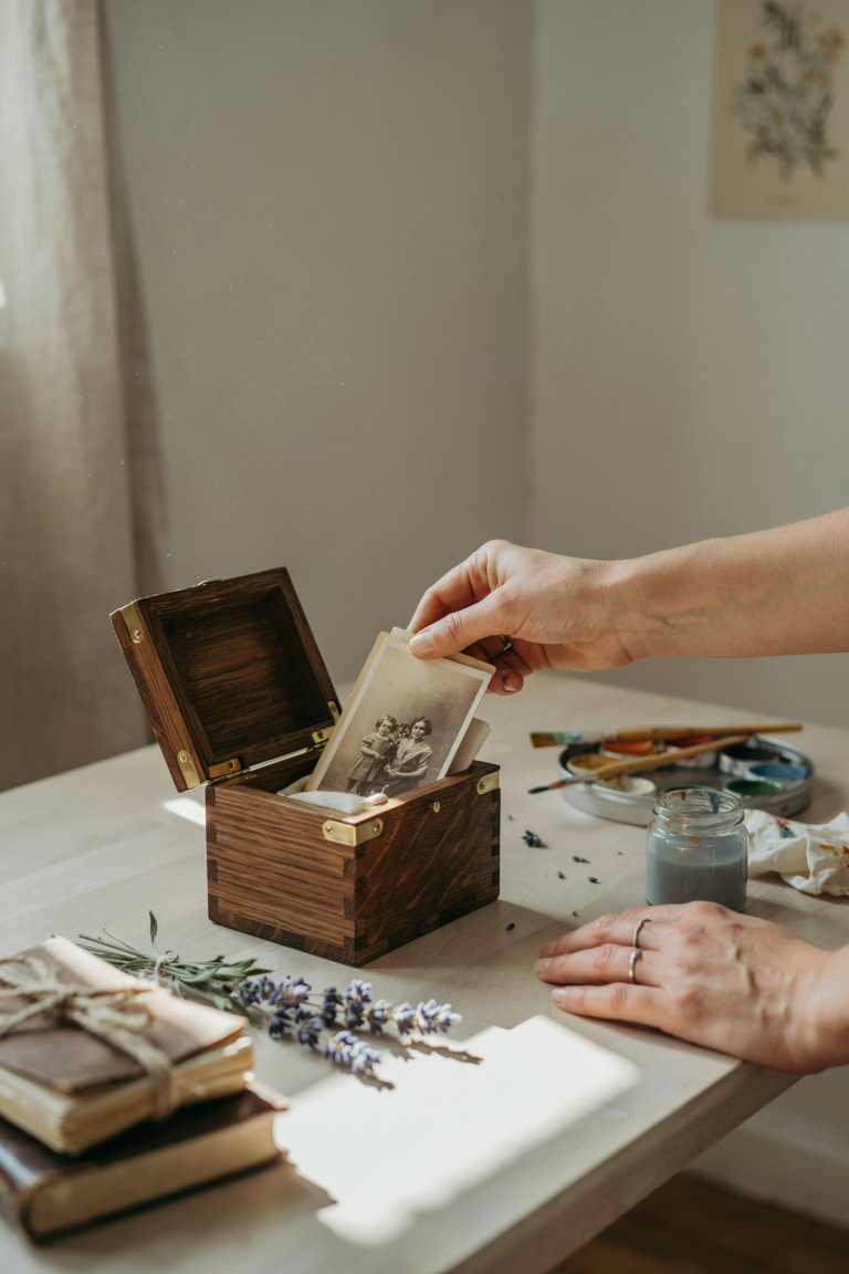 23 Creative DIY Memory Box Painting Ideas to Preserve Special Moments in 2026
